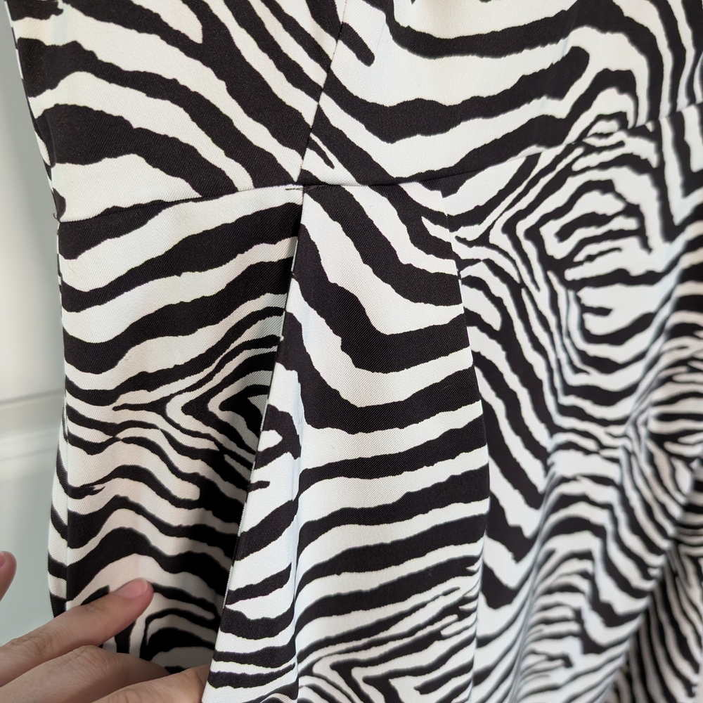 *rare* Coldwater Creek chocolate brown&cream Zebra Print Fabric huge pockets